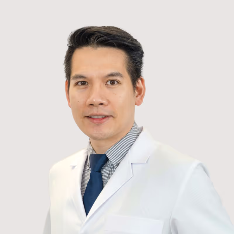 Dr Chakkapan Samphaiboon, DDS.