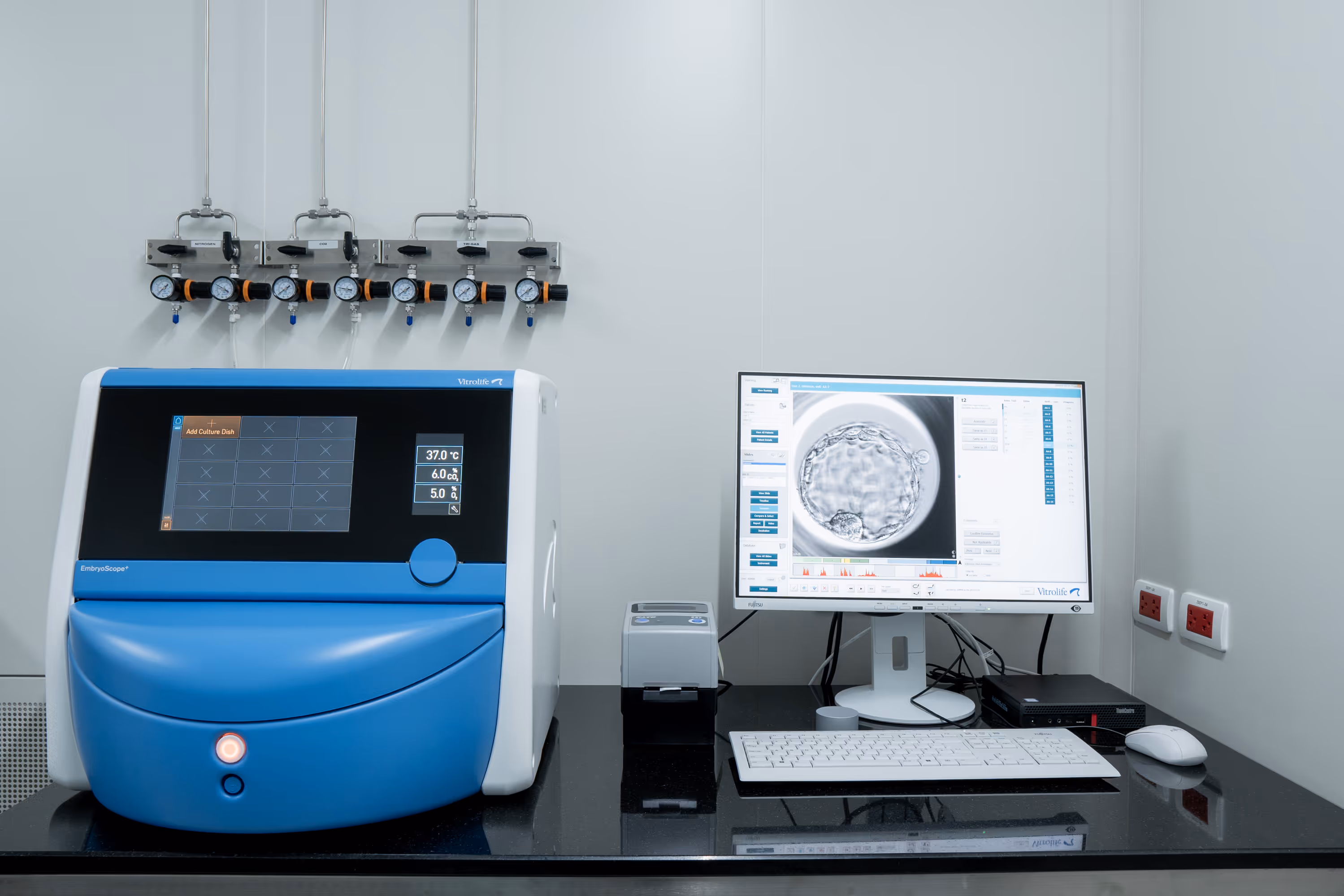 ตู้เพาะเลี้ยงตัวอ่อน EmbryoScope Plus