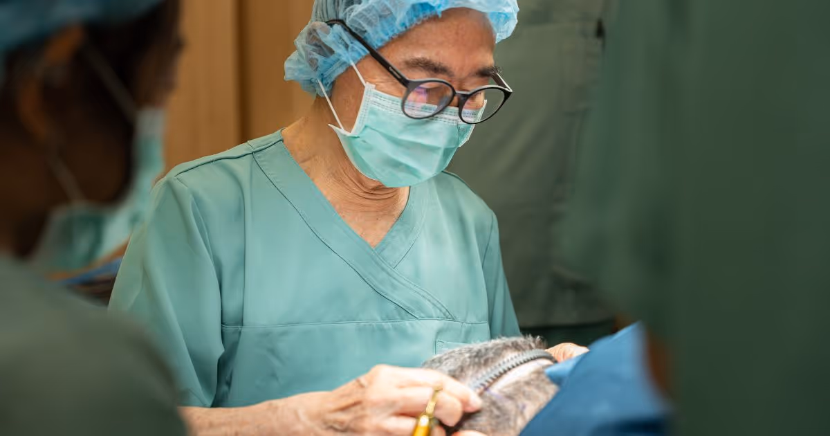 Dr. Damkerng Pathomvanich 4