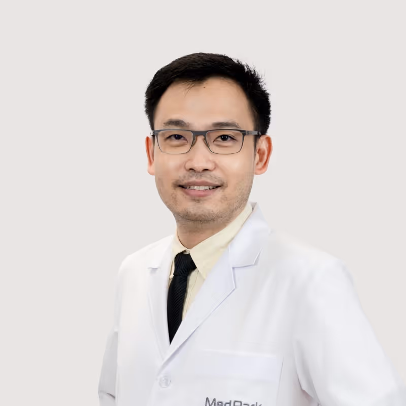 Dr Pongsakorn Bupparenoo