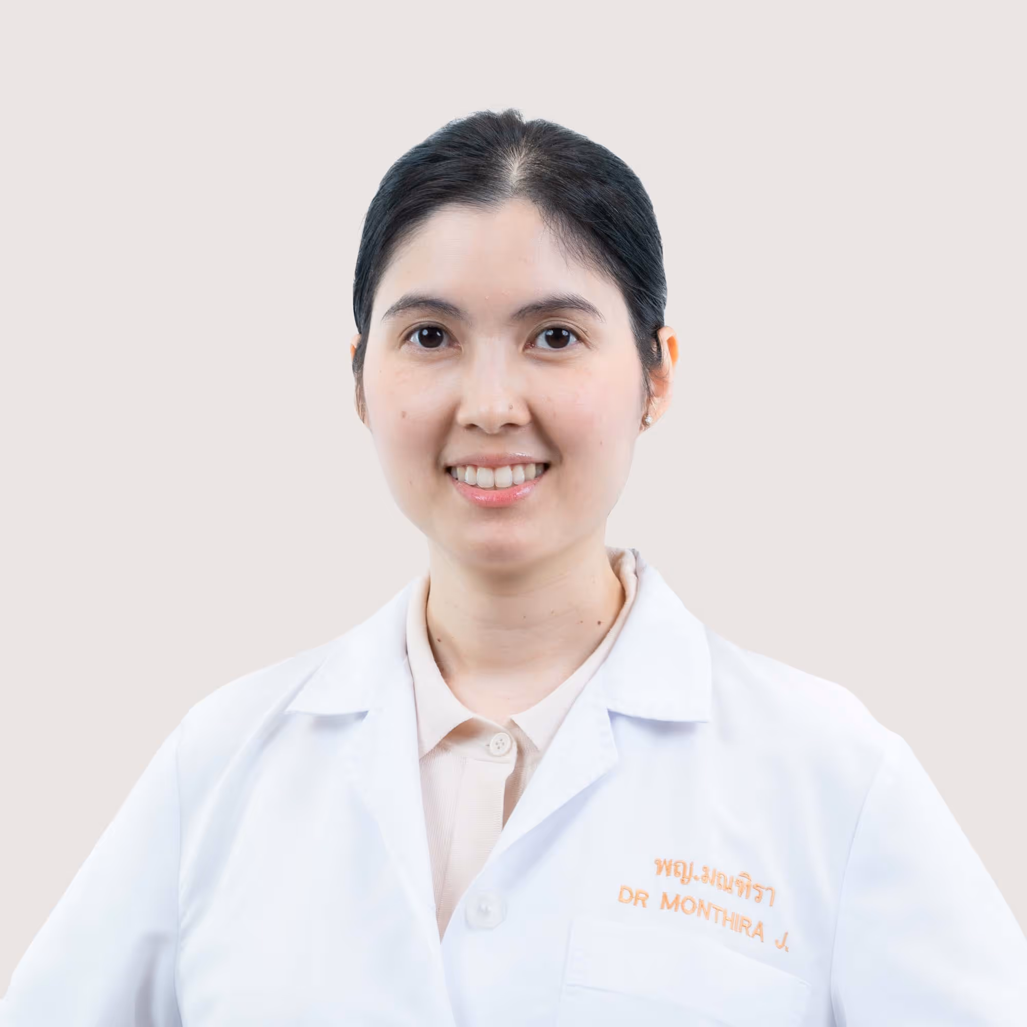 Dr Monthira Jermjutitham