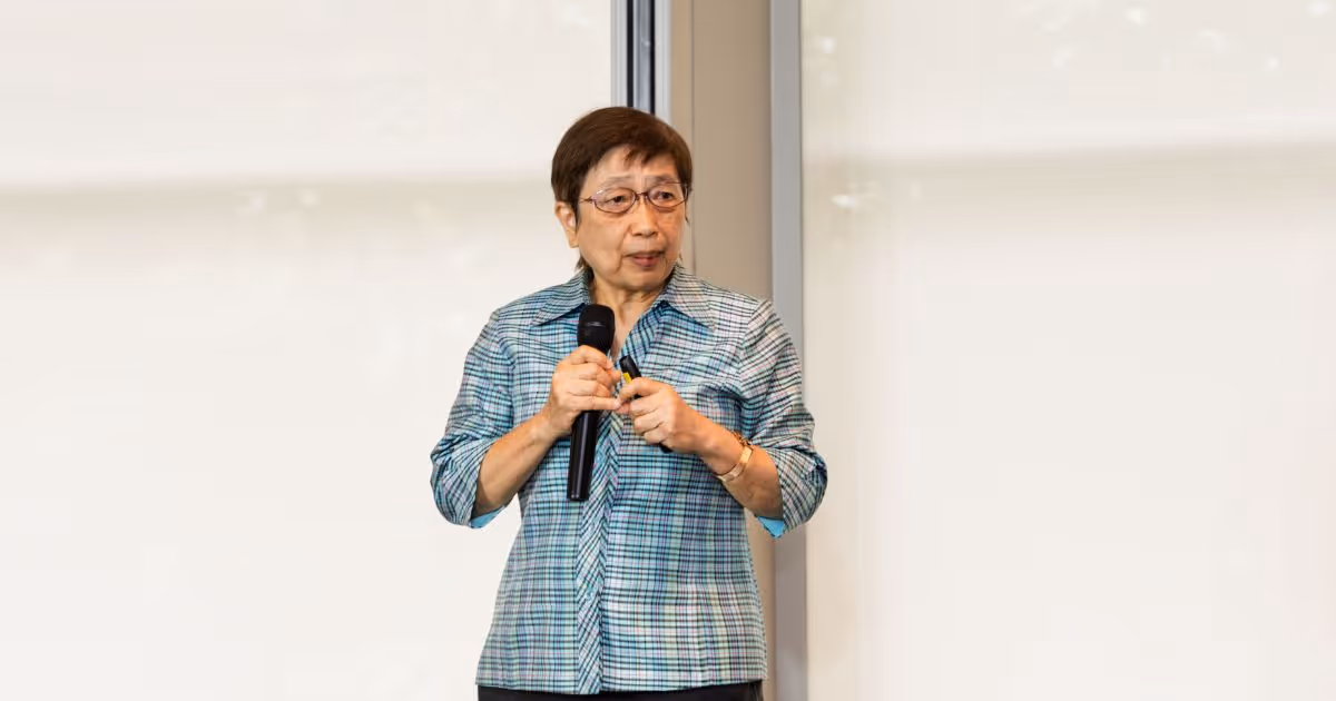 Dr. Banloo Siriphanich 9 (1)