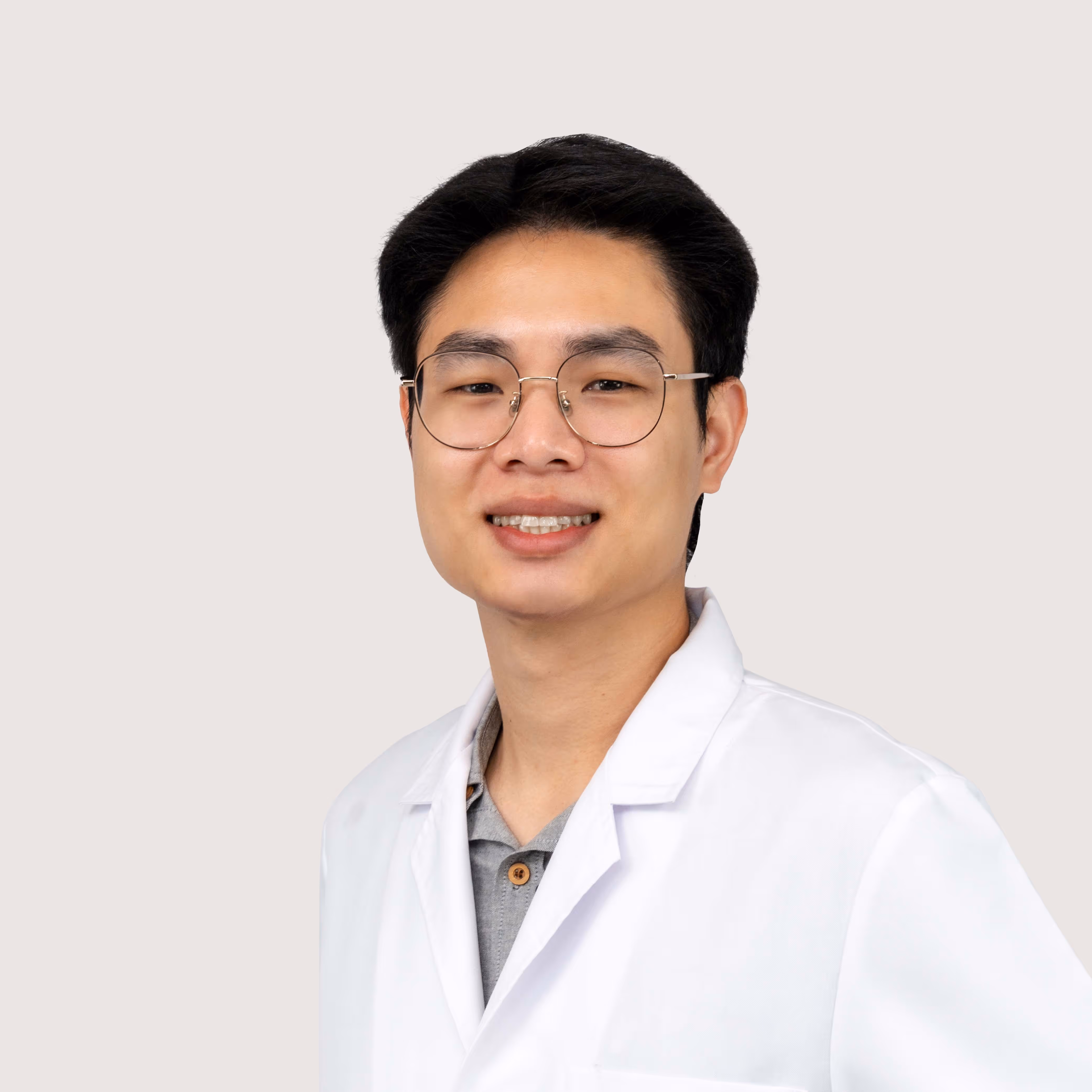 Dr Panupol Kunasarapun, DDS.