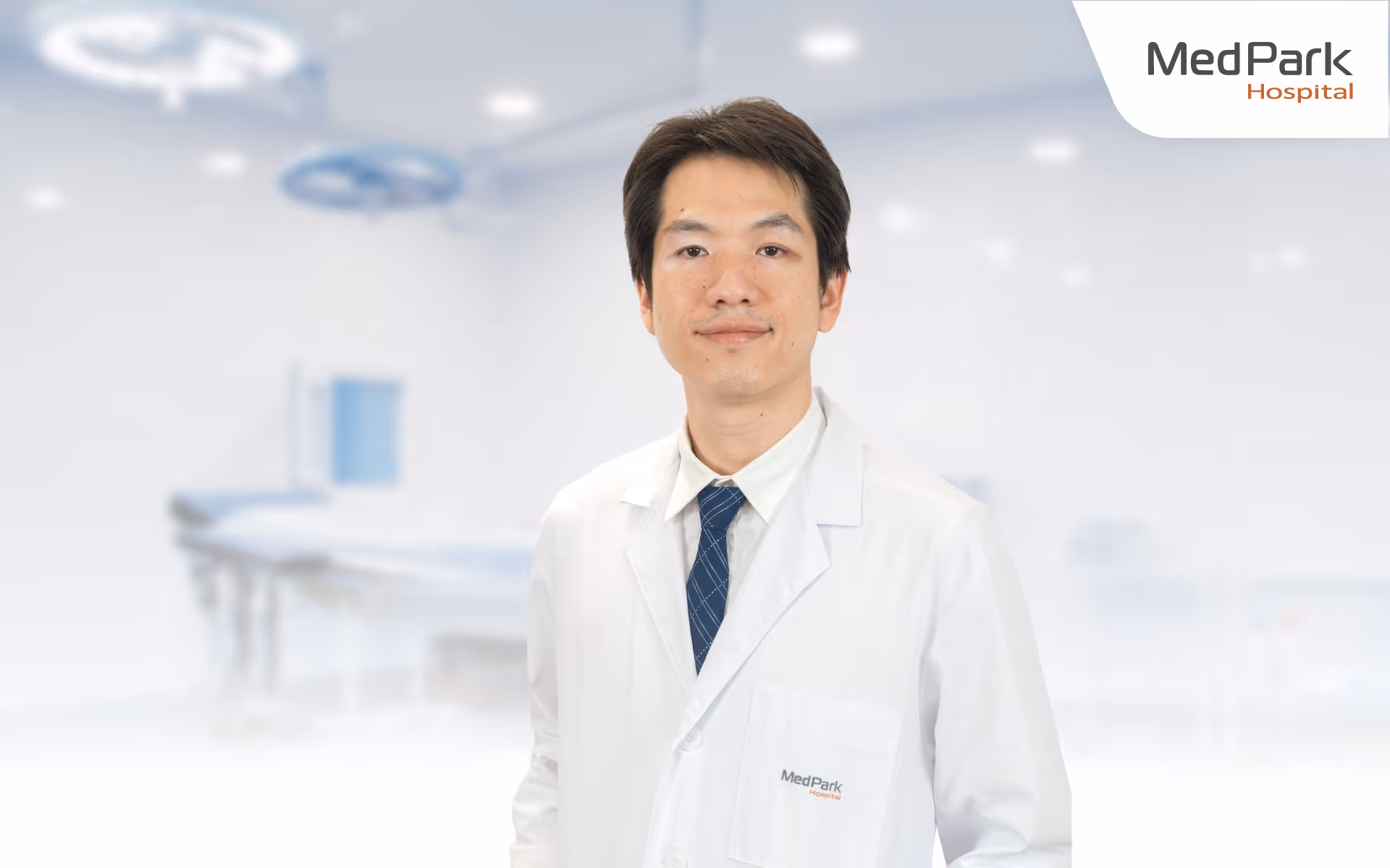 ผ่าตัดเปลลี่ยนข้อเข่าเทียม รพ. เมดพาร์ค