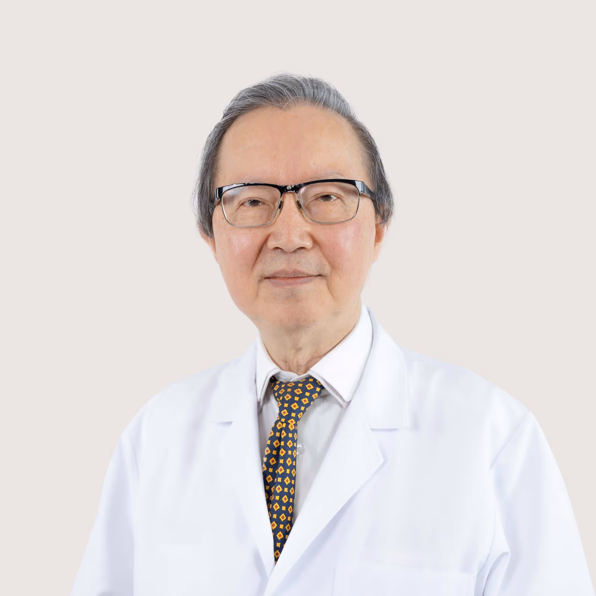 Prof.Dr Arthi Kruavit