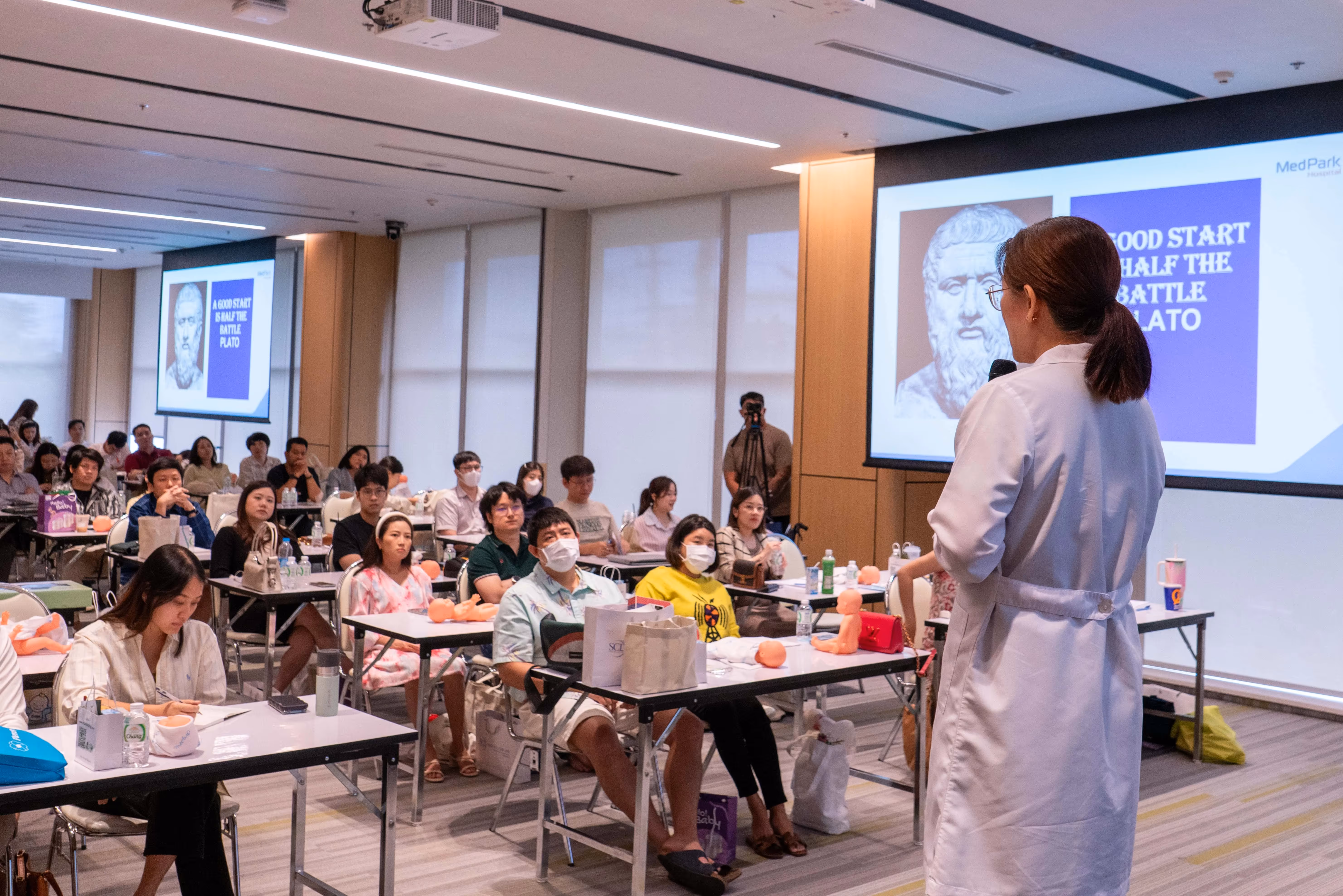 รีวิว อบรมครรภ์คุณภาพ คอร์สเตรียมคลอดสำหรับคุณแม่มือใหม่