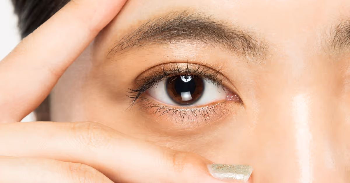 สาเหตุ อาการ การตรวจและวิธีรักษากระจกตาอักเสบ  - Symptoms, Causes and Diagnosis of Keratitis