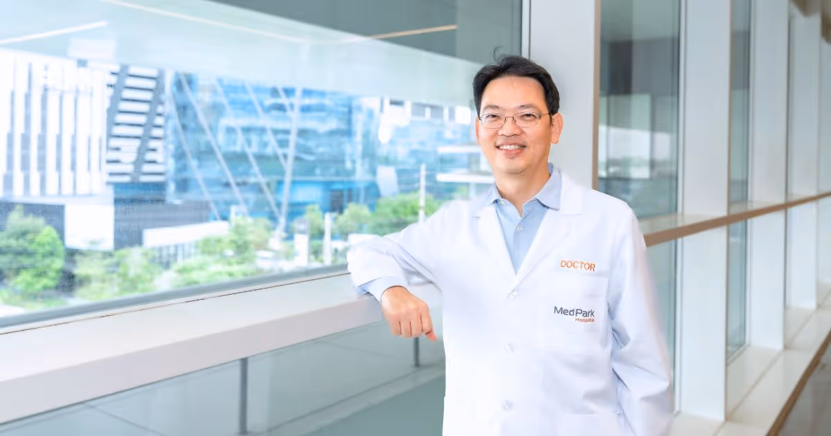 Dr Teerayuth Jiamjariyapon Banner 4 (1)