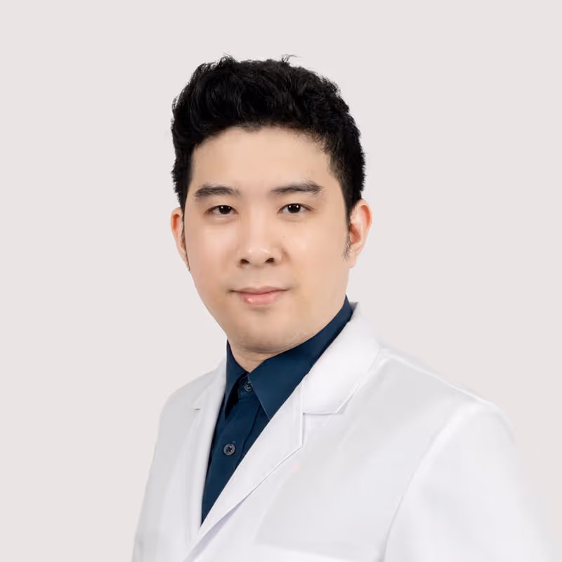 Dr Tanapat Bokam, DDS.