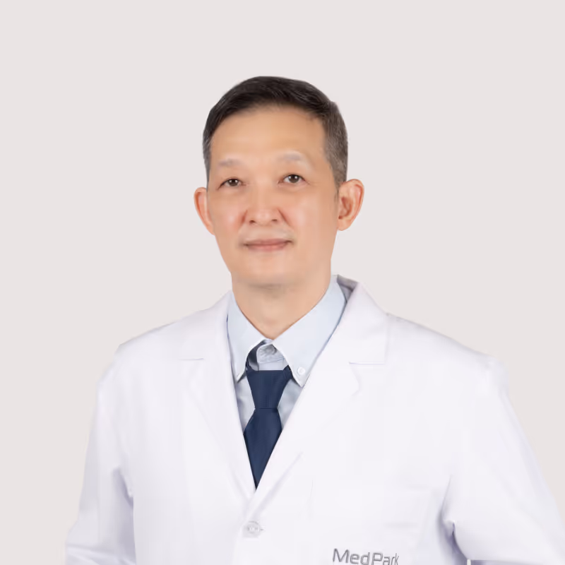 Dr Sorawut Laoratanavoraphong