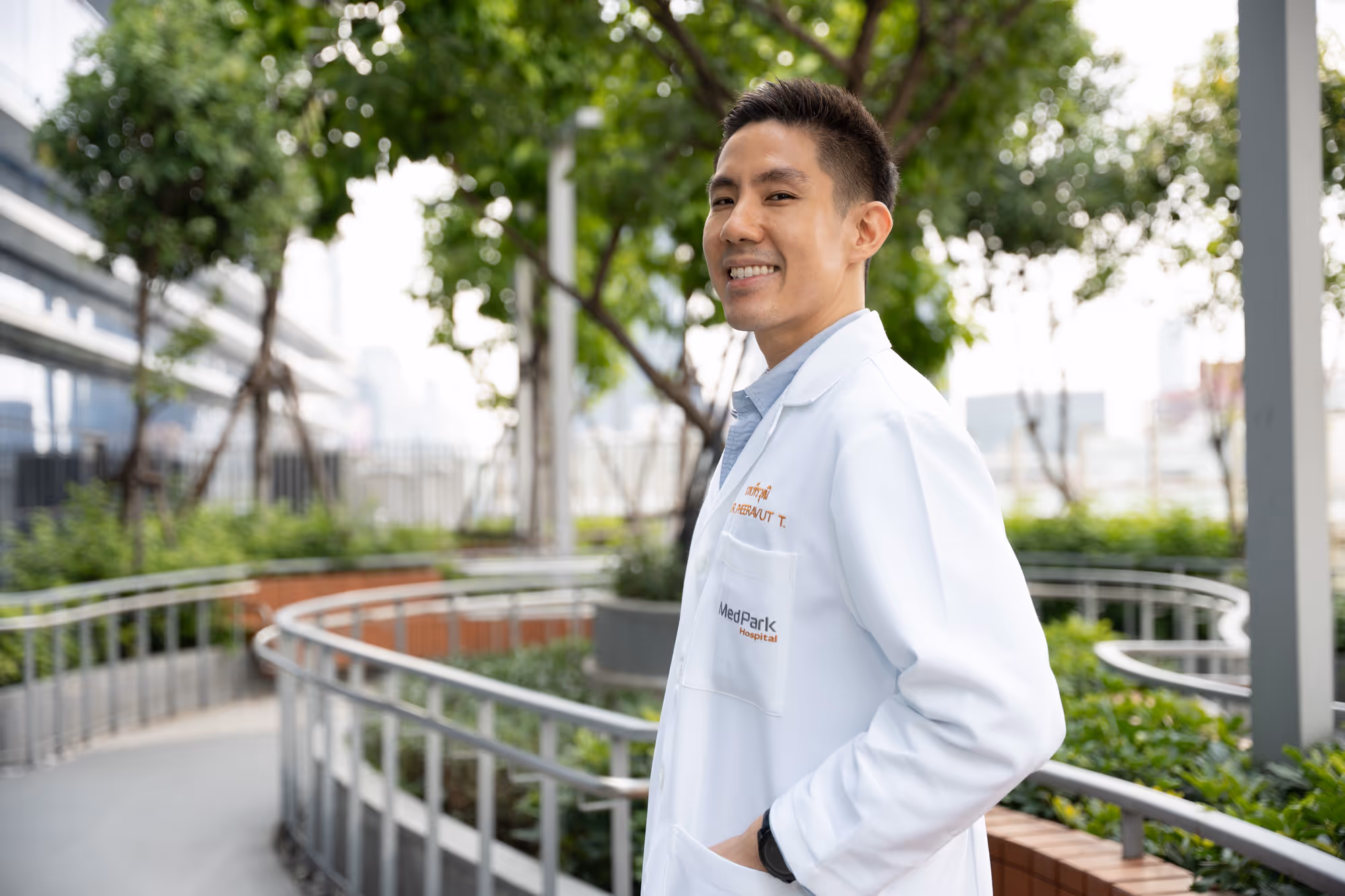 Dr. Pheeravut Tantisuvanitchkul, a physiatrist