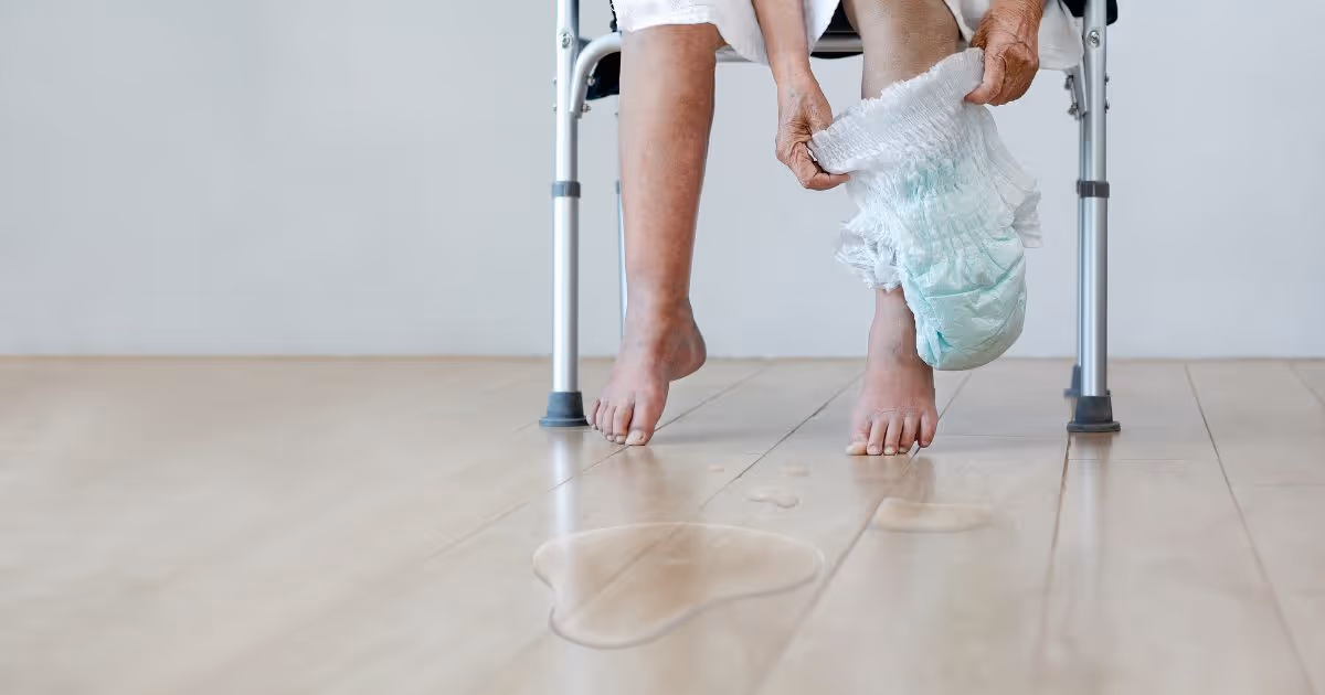 What are the symptoms of urinary incontinence?