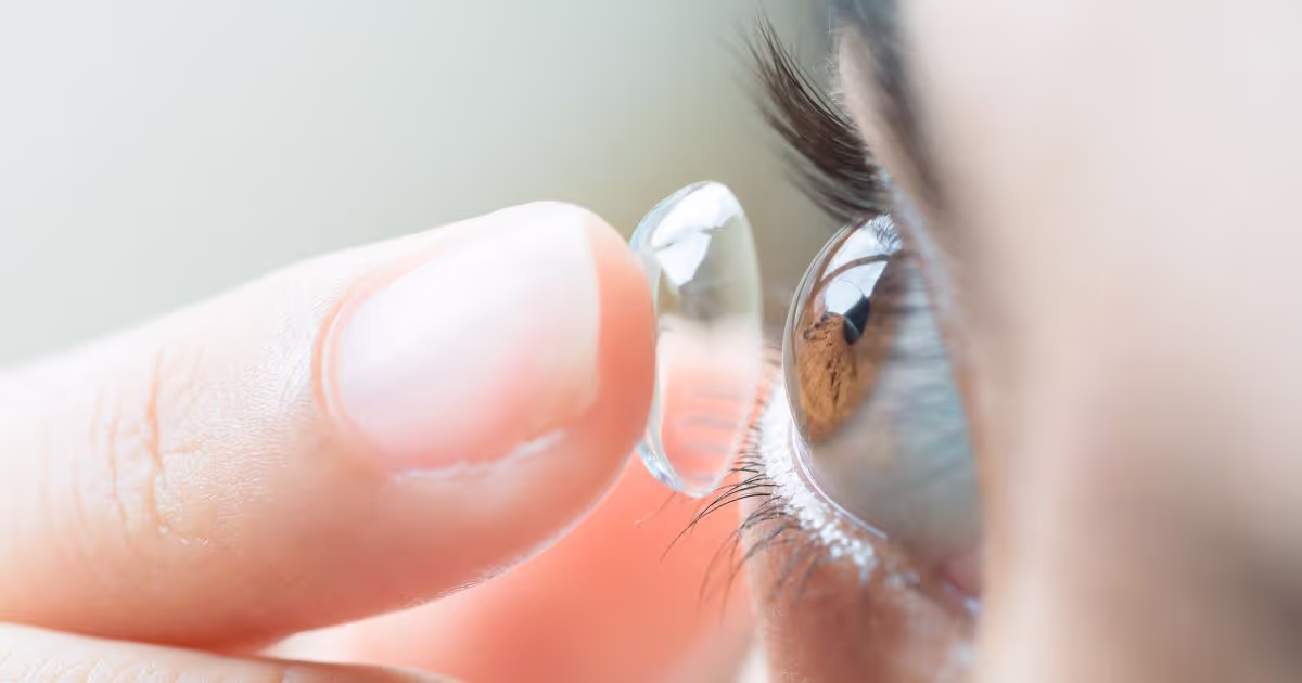 ดูแลคอนแทคเลนส์เพื่อสุขภาพดวงตาที่ดี (Contact Lens Care for Healthy Eyes)