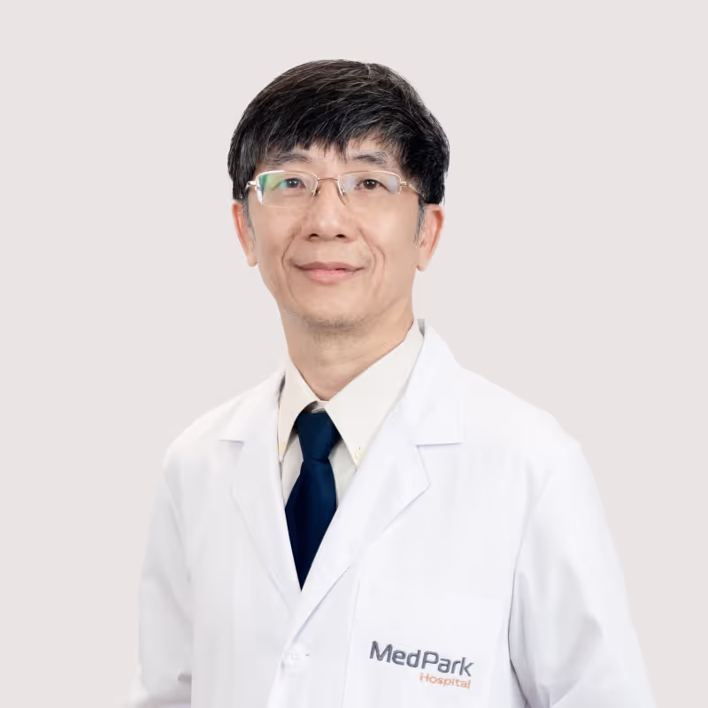 Dr Tawatchai Chaiwatanarat