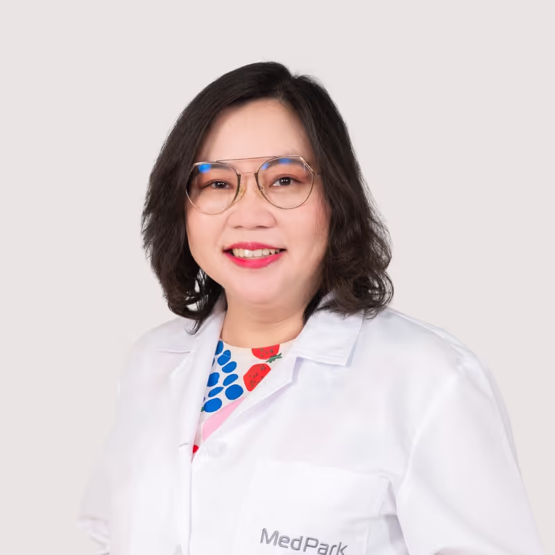 Dr Nicha Somlaw