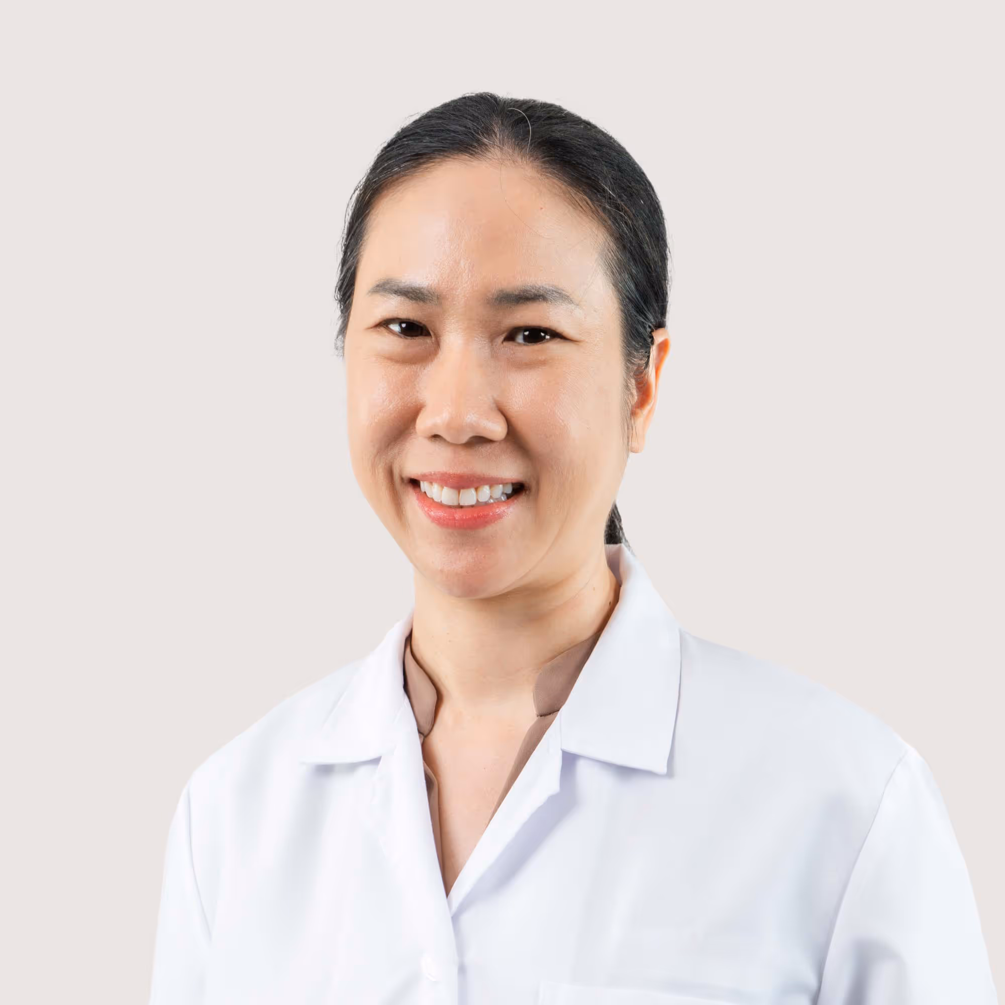 Dr Natacha Phoolcharoen