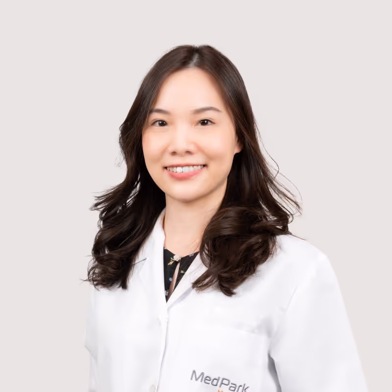 Dr  Piyanuch  Piyasatit