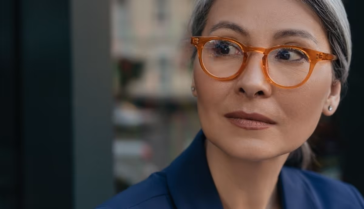 Is it true that I should wait until the cataract becomes ripe or cloudy before surgery?
