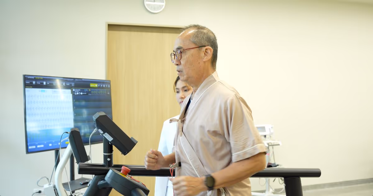 Dr Maiyadhaj Samsen. a Neurosurgeon. a Surgeon’s Experience With Coronary Balloon Angioplasty 3